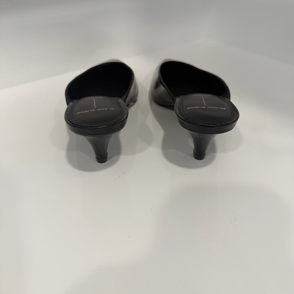 Black Suede Studio LOGAN 50 MULE Black Leather size 38.5 NEW - Picture 3 of 8